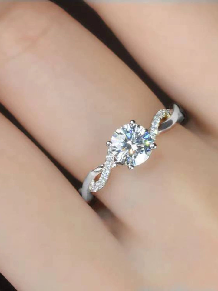 1 Karat Female Silver Girlfriends Moissanite