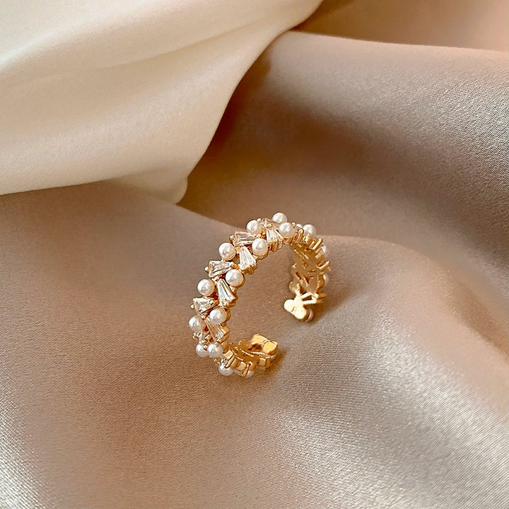 Stylish Fashion Double Row Pearl Ring